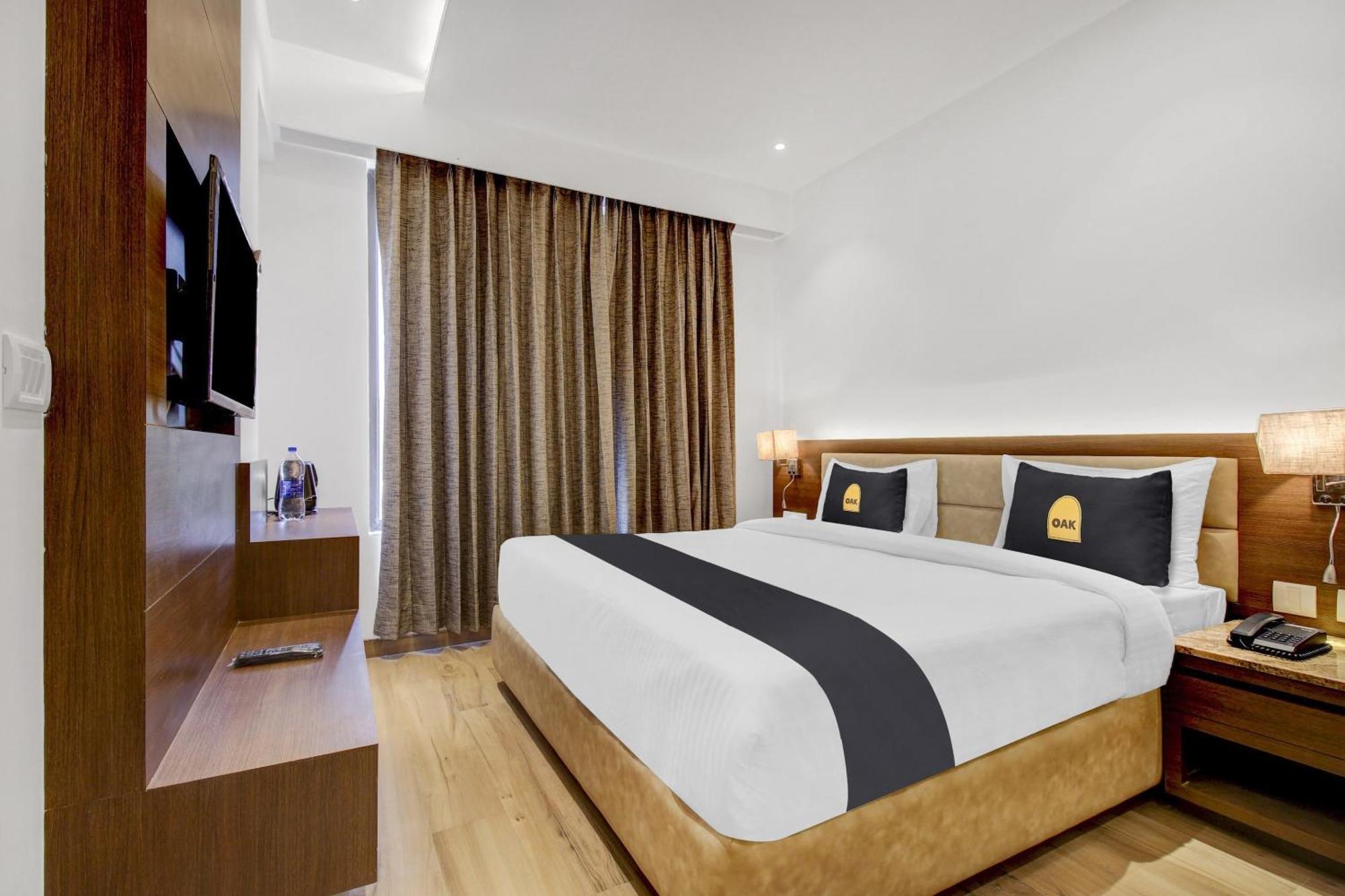 FabHotel Aurelia Grand Lucknow Esterno foto